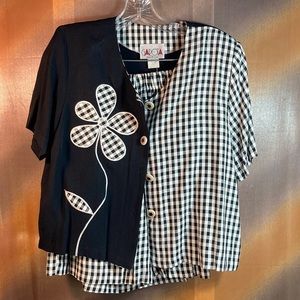 Vintage 90’s. Shorts set. Black& white check‎ L.  126 42” chest. Adorable!!!